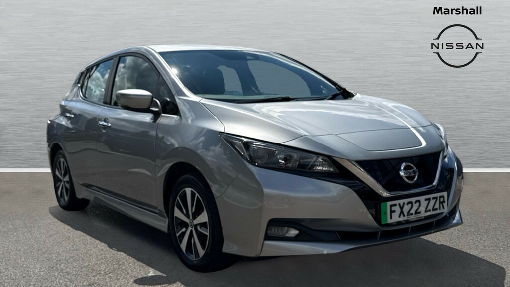 Nissan Leaf Leaf 110Kw Acenta 40Kwh 6.6Kw Charger Silver