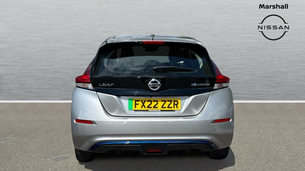 Nissan Leaf Leaf 110Kw Acenta 40Kwh 6.6Kw Charger FX22ZZR Silver #6
