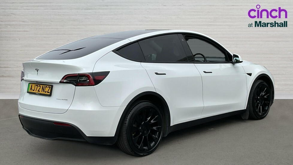 Tesla Model Y Model Y Long Range Awd AJ72NCZ White #3