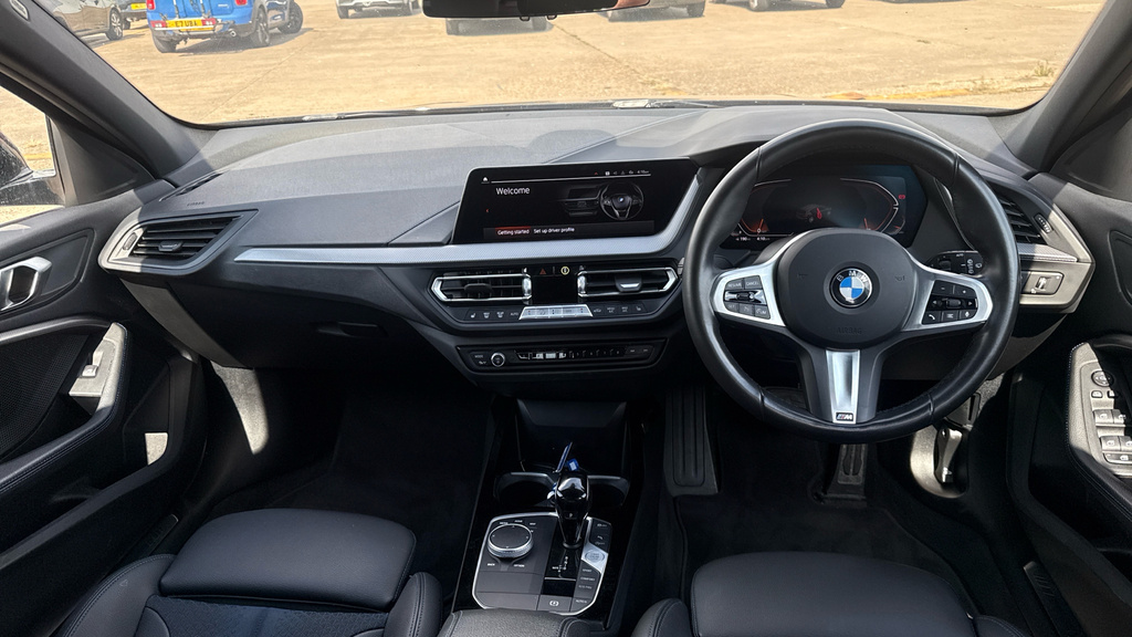 BMW 1 Series 1 Series 118I 136 M Sport Step Lcp FY73SYH Black #4