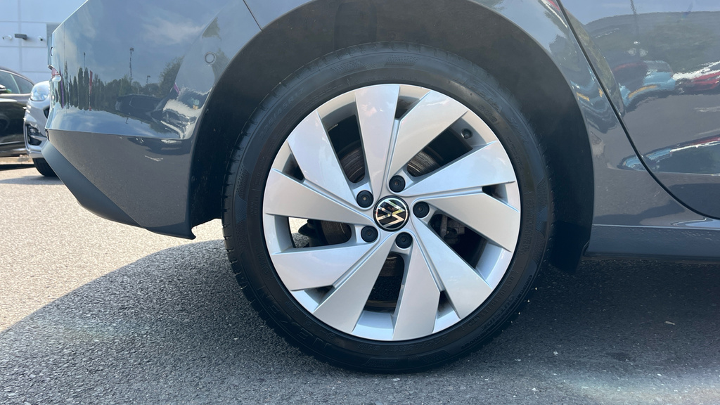 Volkswagen Golf Golf 1.5 Tsi 204 Match Ehybrid Dsg GL25YUW Grey #5