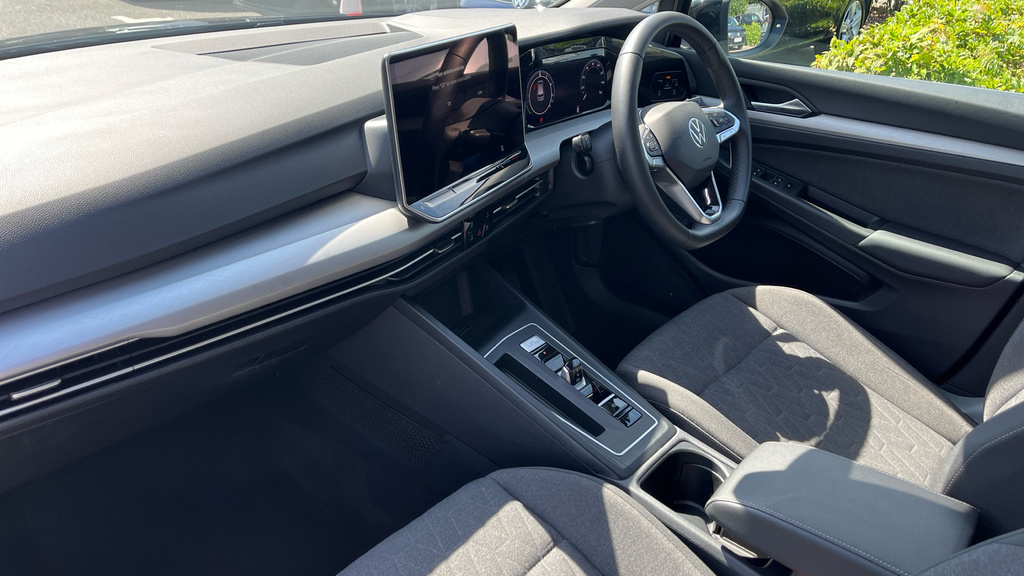 Volkswagen Golf Golf 1.5 Tsi 204 Match Ehybrid Dsg GD25YRY Black #2