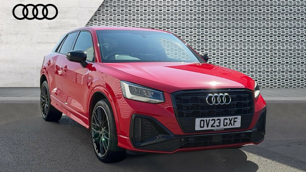 Audi Q2 Q2 35 Tfsi Black Edition S Tronic Red