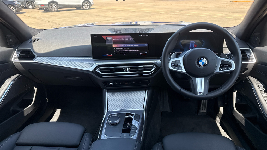 BMW 3 Series 3 Series 320I M Sport Step FY73SYG Blue #4