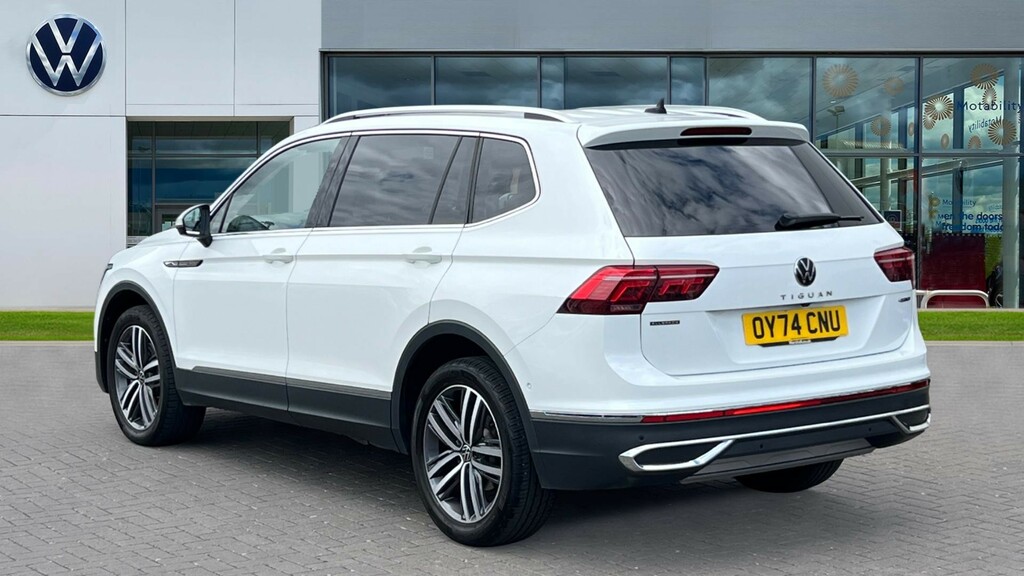 Volkswagen Tiguan Allspace Tiguan Allspace 2.0 Tsi 4Motion Elegance Dsg White #3