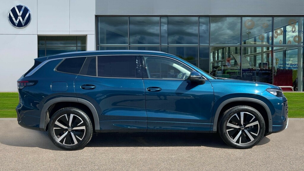 Volkswagen Tayron Tayron 1.5 Etsi Elegance Dsg7 7 Seat FP25ZZF Blue #4