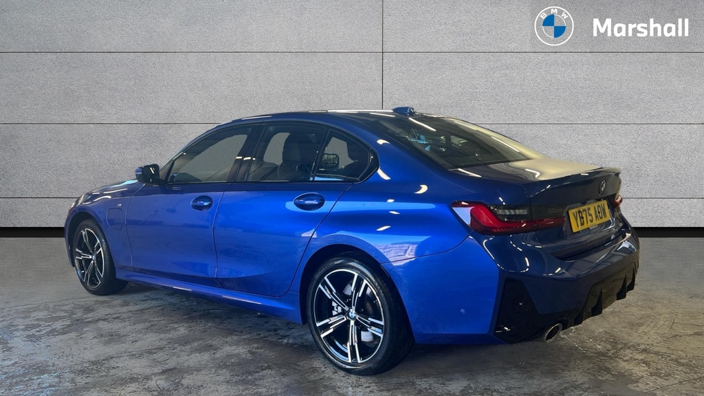 BMW 3 Series 3 Series 330E 22.3 Kwh M Sport Step YB75AOW Blue #2