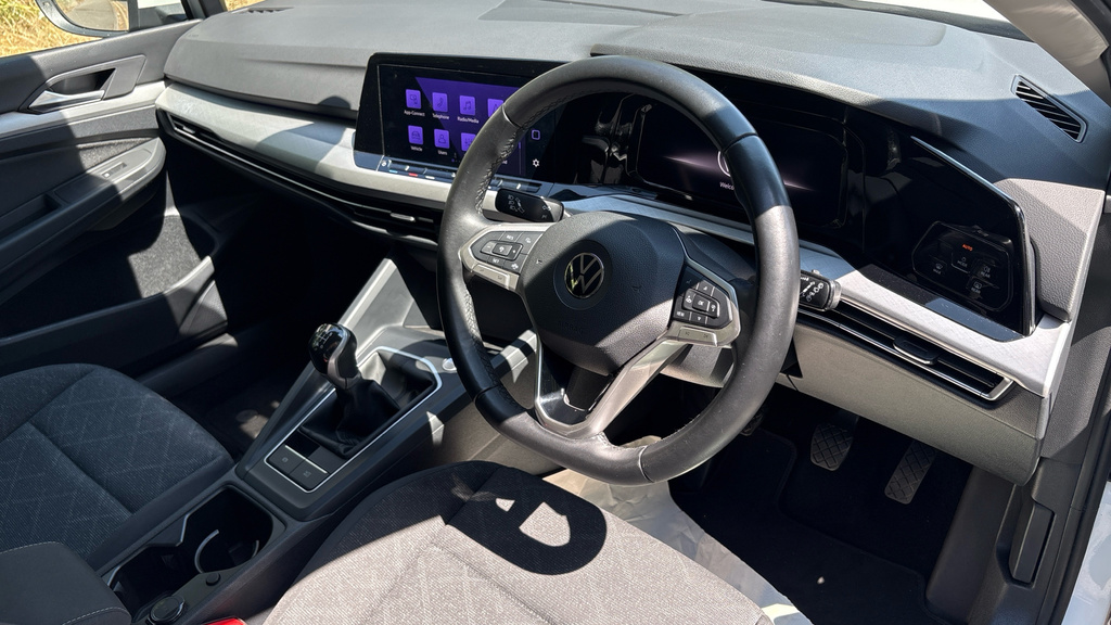 Volkswagen Golf Golf 1.0 Tsi Life GJ22UFR White #6