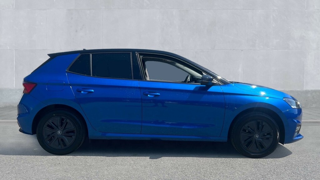Skoda Fabia Fabia 1.0 Tsi Design Edition WJ25GZY Blue #4