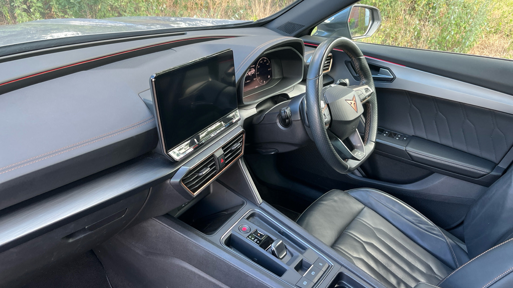 Cupra Formentor Formentor 1.5 Tsi 150 V2 Dsg LT72NNM Grey #2