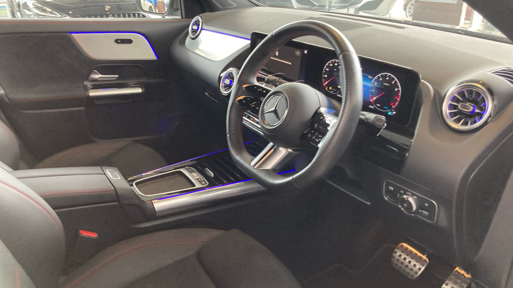 Mercedes-Benz GLA Class Gla 200 Amg Line Executive KP75WMM Grey #3