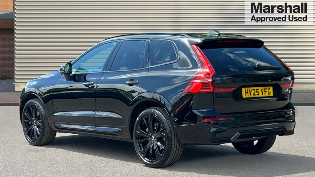Volvo XC60 Xc60 2.0 B5p Plus Black Edition Awd Geartronic HV25VFG Black #5