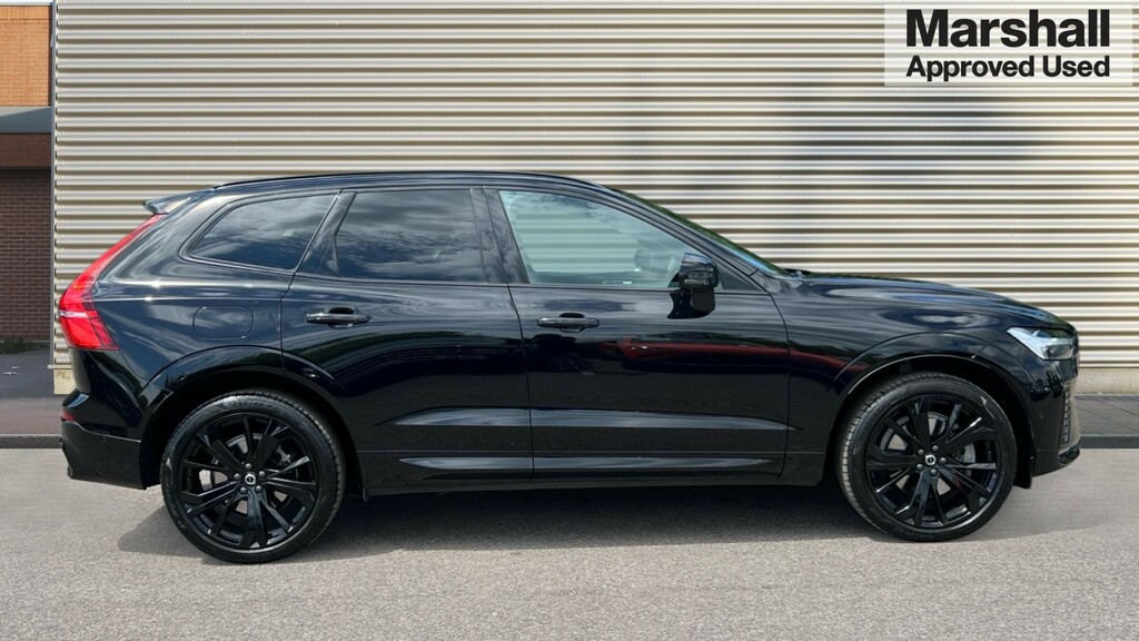 Volvo XC60 Xc60 2.0 B5p Plus Black Edition Awd Geartronic HV25VFG Black #2