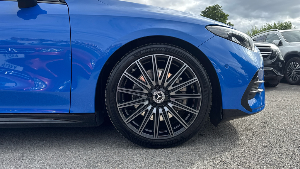 Mercedes-Benz CLA Class Cla 200 Amg Line Premium Plus Blue #5