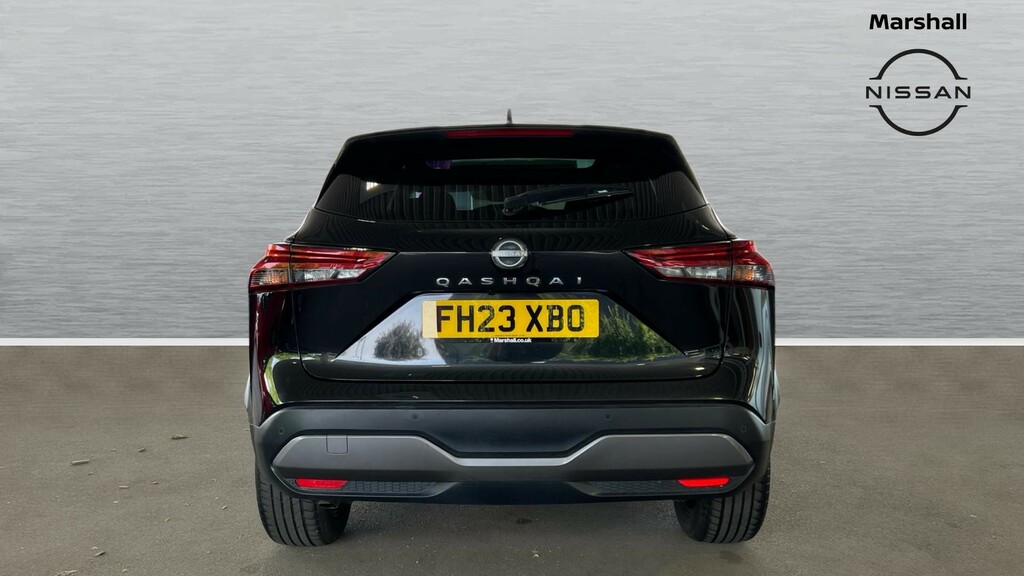 Nissan Qashqai Qashqai 1.3 Dig-t Mh N-connecta FH23XBO Black #6