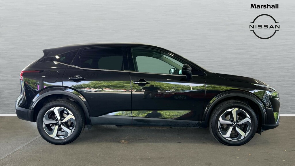 Nissan Qashqai Qashqai 1.3 Dig-t Mh N-connecta FH23XBO Black #3