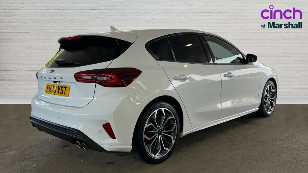 Ford Focus Focus 1.0 Ecoboost Hybrid Mhev St-line X FH73YST White #3