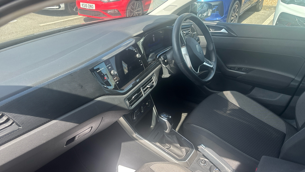 Volkswagen Polo Polo 1.0 Tsi Life Dsg RK73YGM Black #2