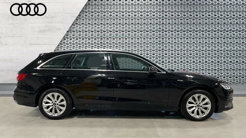 Audi A4 Avant A4 35 Tfsi Technik S Tronic LT23NUC Black #4