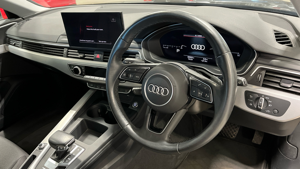 Audi A4 Avant A4 35 Tfsi Technik S Tronic LT23NUC Black #6