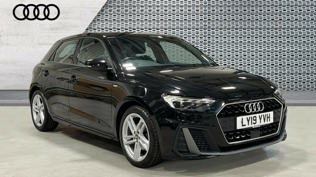 Audi A1 A1 35 Tfsi S Line S Tronic Black