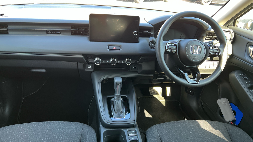 Honda Hr-V Hr-v 1.5 Ehev Elegance Cvt YK23RNU White #4