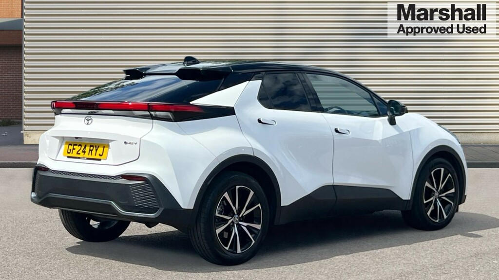 Toyota C-Hr C-hr 1.8 Hybrid Design Cvt GF24RYJ White #3