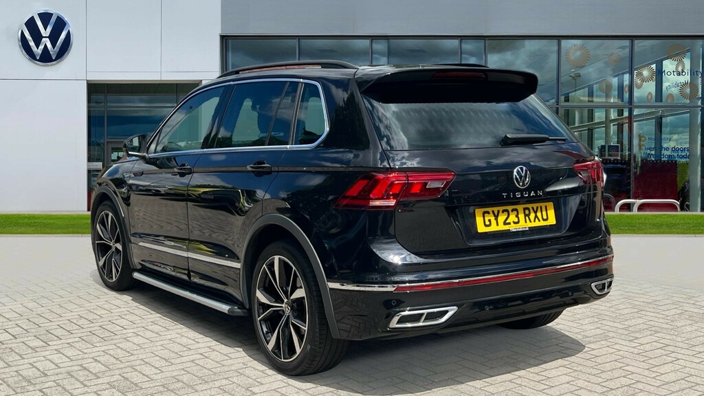 Volkswagen Tiguan Tiguan R-line 1.5 Tsi 150Ps 7-Speed Dsg GY23RXU Black #3