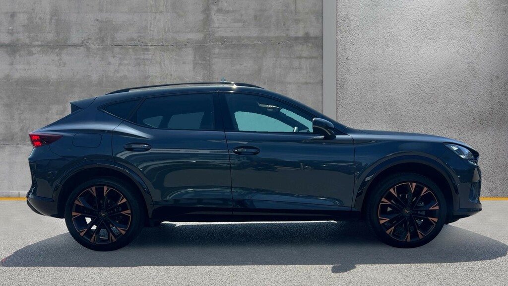 Cupra Formentor Formentor 1.5 Etsi 150 V3 Dsg DG75XNC Grey #4