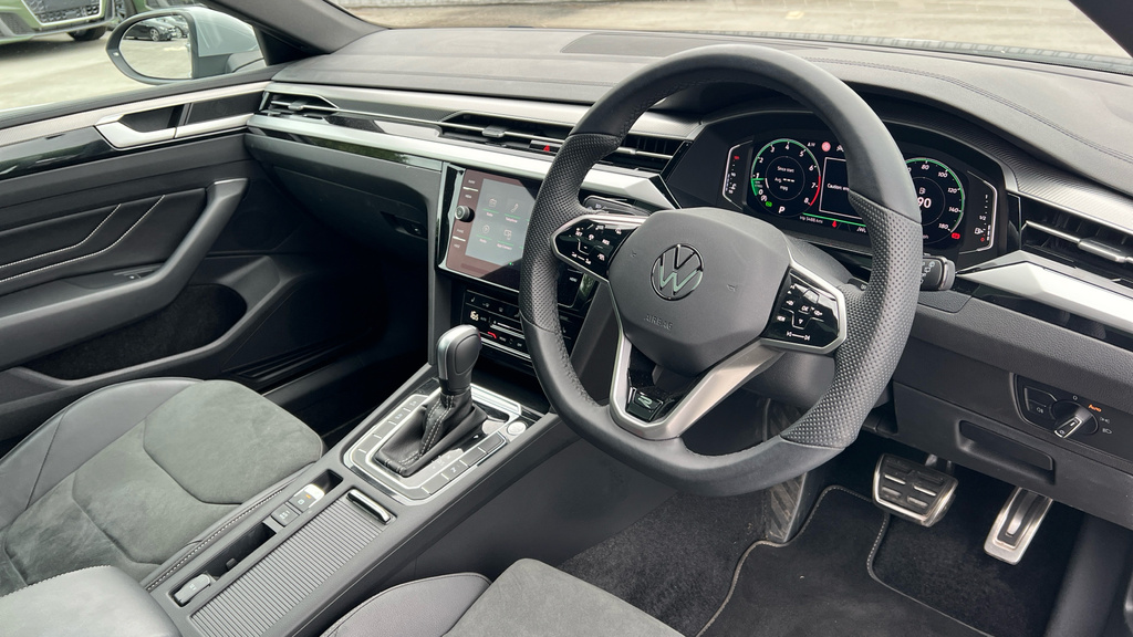 Volkswagen Arteon Shooting Brake Elegance 2.0 Tdi 150Ps Dsg Grey #9