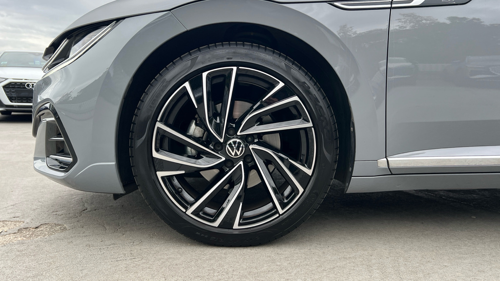 Volkswagen Arteon Shooting Brake Elegance 2.0 Tdi 150Ps Dsg Grey #17