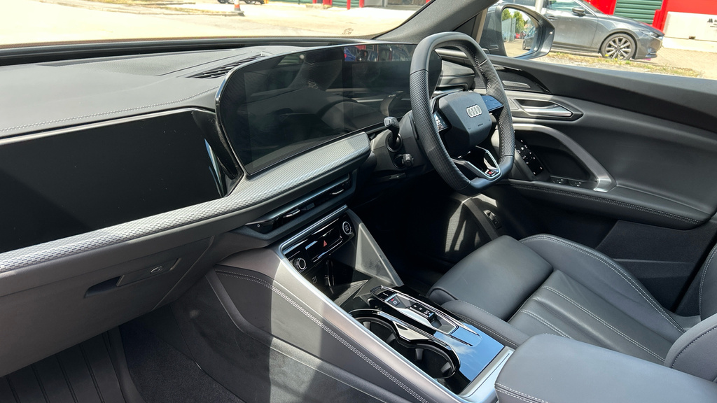 Audi Q5 2.0 Tfsi Quattro Edition 1 S Tronic 2026 Black #2