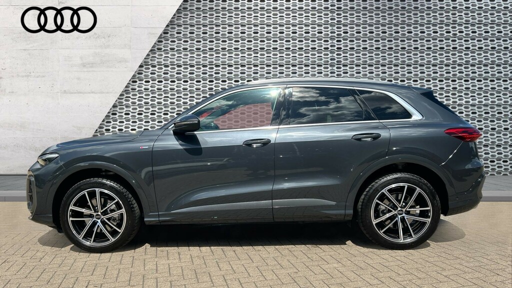 Audi Q5 2.0 Tfsi Quattro Edition 1 S Tronic 2026 Black #9