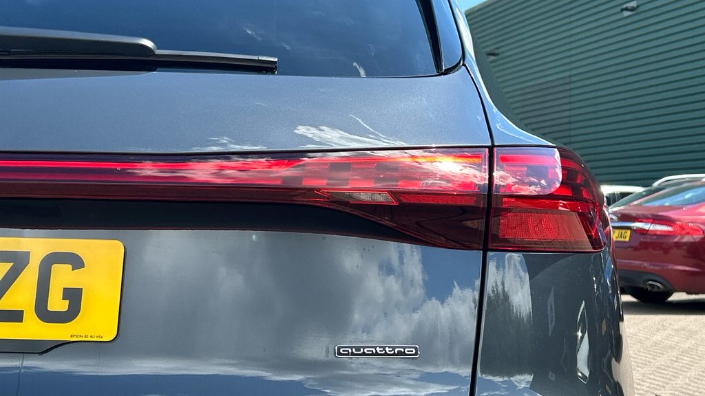 Audi Q5 2.0 Tfsi Quattro Edition 1 S Tronic 2026 Black #33