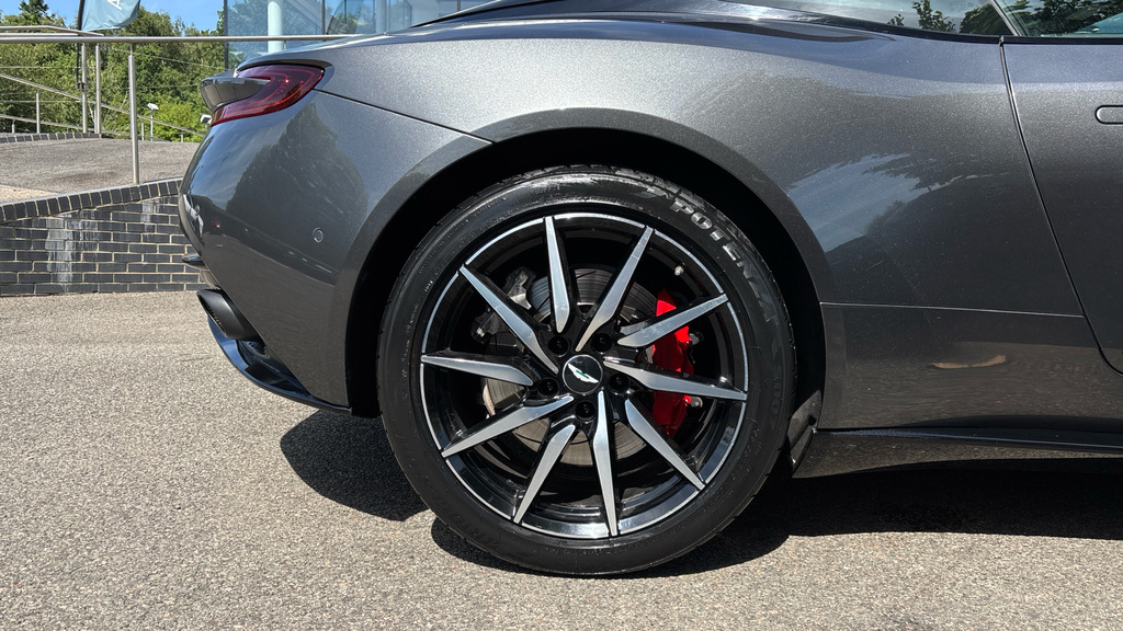 Aston Martin DB11 4.0 V8 Volante Euro 6 Ss 510 P Silver #23
