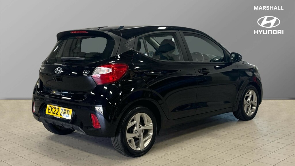 Hyundai I10 I10 1.2 Mpi Se Connect EK22ZRD Black #3
