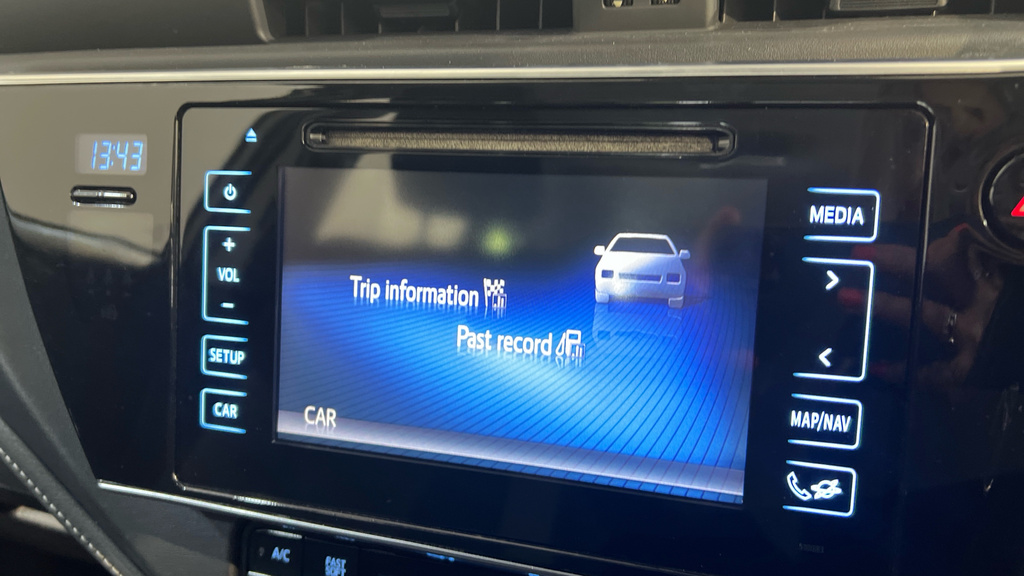 Toyota Auris 1.2T Design Tss Blue #32