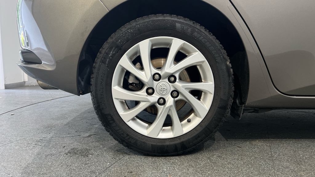 Toyota Auris 1.2T Design Tss Blue #20
