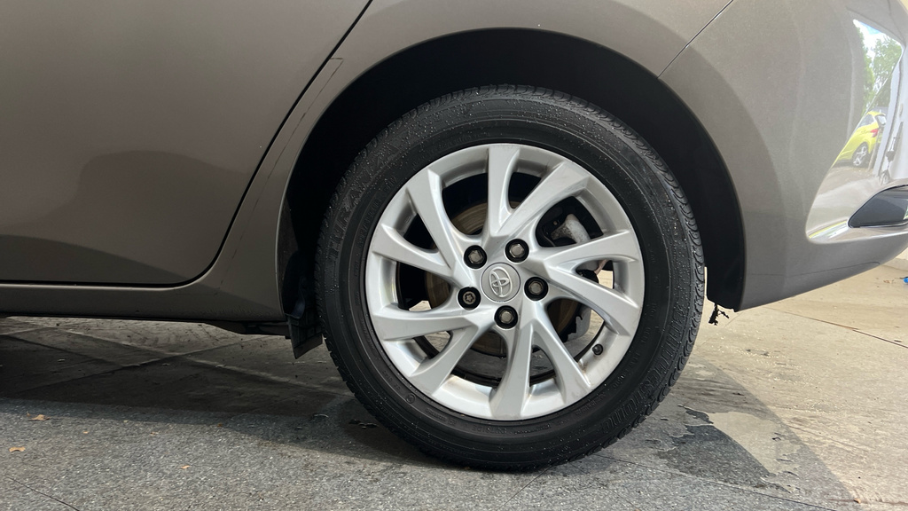 Toyota Auris 1.2T Design Tss Blue #19