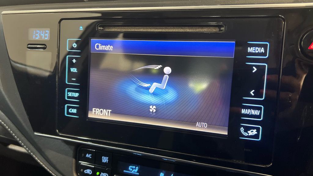 Toyota Auris 1.2T Design Tss Blue #36