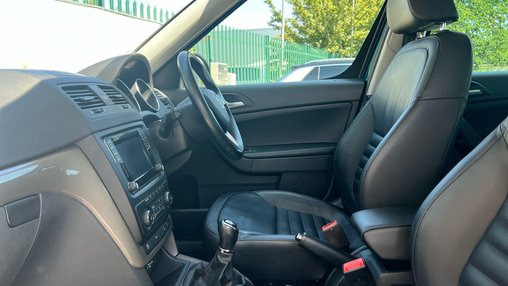 Skoda Yeti Outdoor Se Drive 1.2 Tsi 110 Ps Dsg White #28