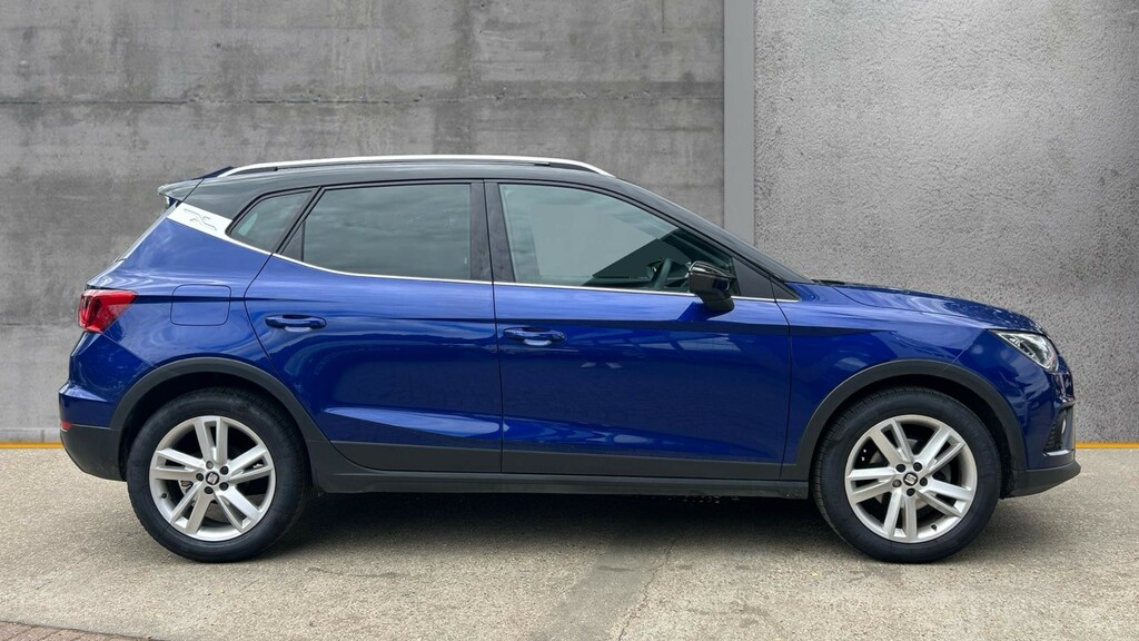Seat Arona Arona 1.0 Tsi 115 Fr Ez EY69ULE Blue #4