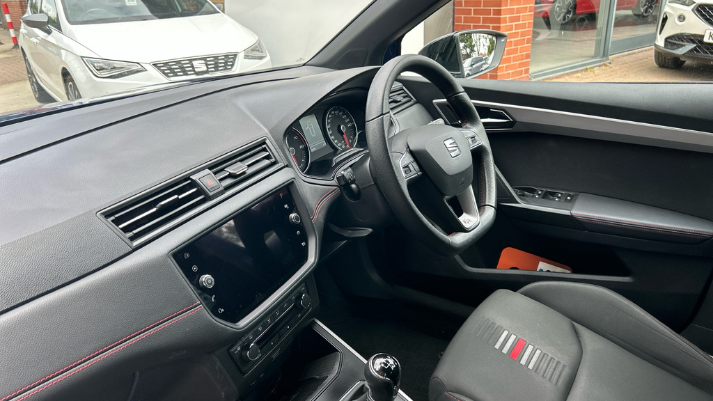 Seat Arona Arona 1.0 Tsi 115 Fr Ez EY69ULE Blue #2