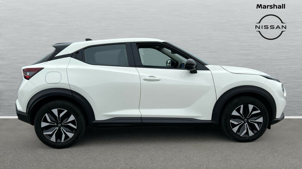 Nissan Juke Juke 1.0 Dig-t 114 Acenta Dct YF73EKE White #3