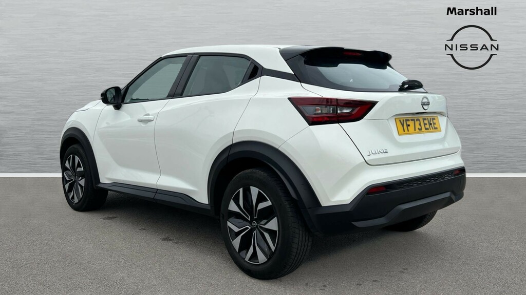 Nissan Juke Juke 1.0 Dig-t 114 Acenta Dct YF73EKE White #2