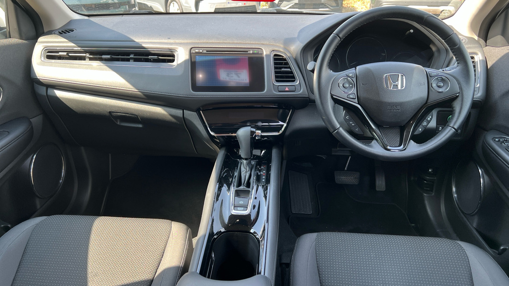 Honda Hr-V Hr-v 1.5 I-vtec Se Cvt FB19NLK White #4