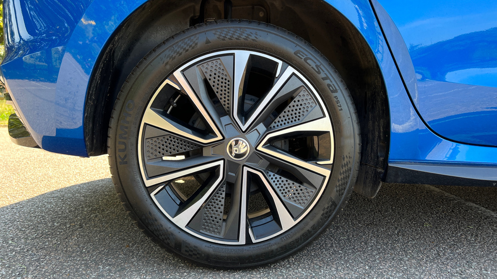 Skoda Fabia Fabia 1.0 Tsi 110 Monte Carlo Dsg KT73GYW Blue #5