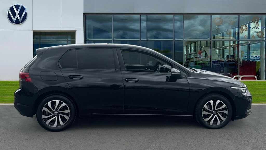 Volkswagen Golf Golf 1.5 Tsi 150 Active FV22NKC Black #4