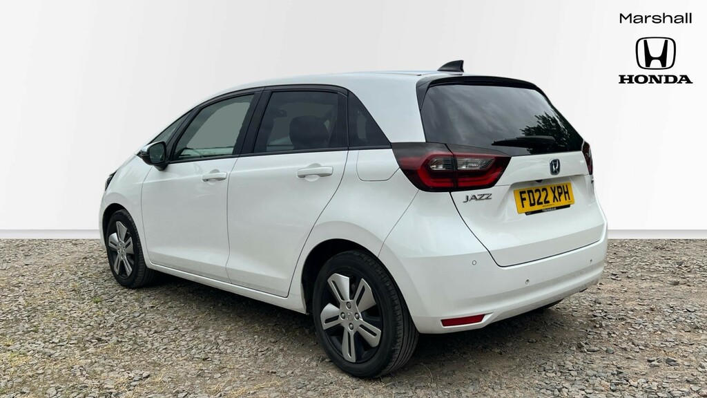 Honda Jazz Jazz 1.5 I-mmd Hybrid Ex Ecvt White #3