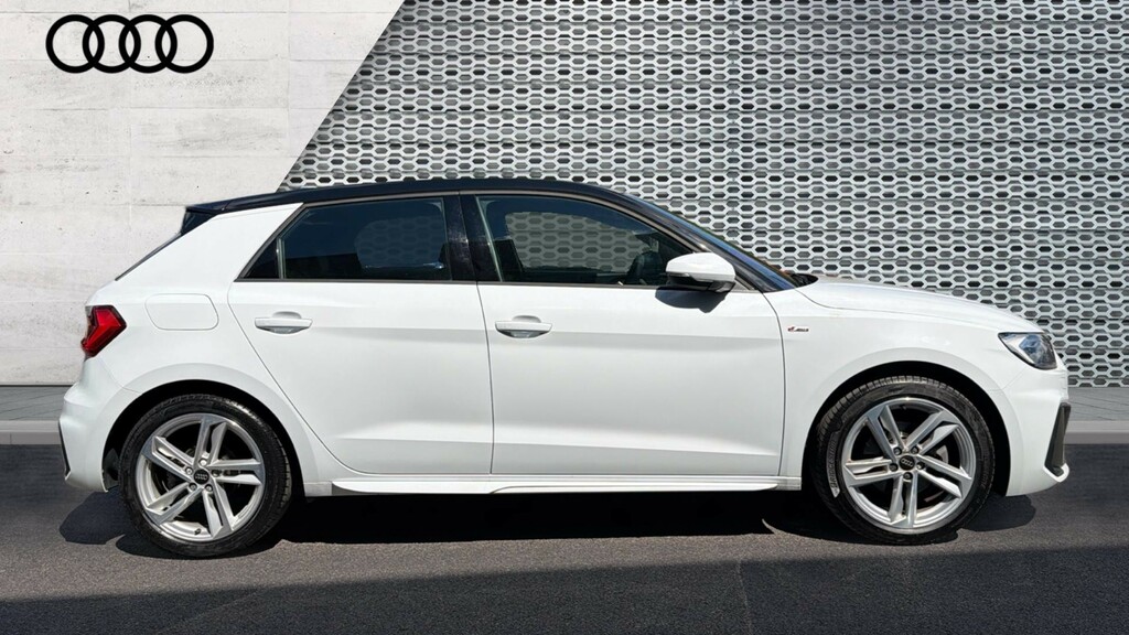 Audi A1 A1 35 Tfsi S Line S Tronic GJ72XGX Black #4
